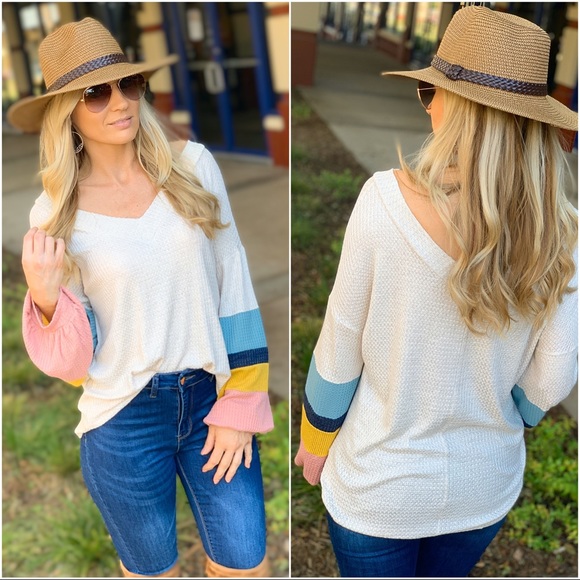 ✨LAST ONE✨Talk About Fun Tunic Top-Cream - Picture 3 of 5